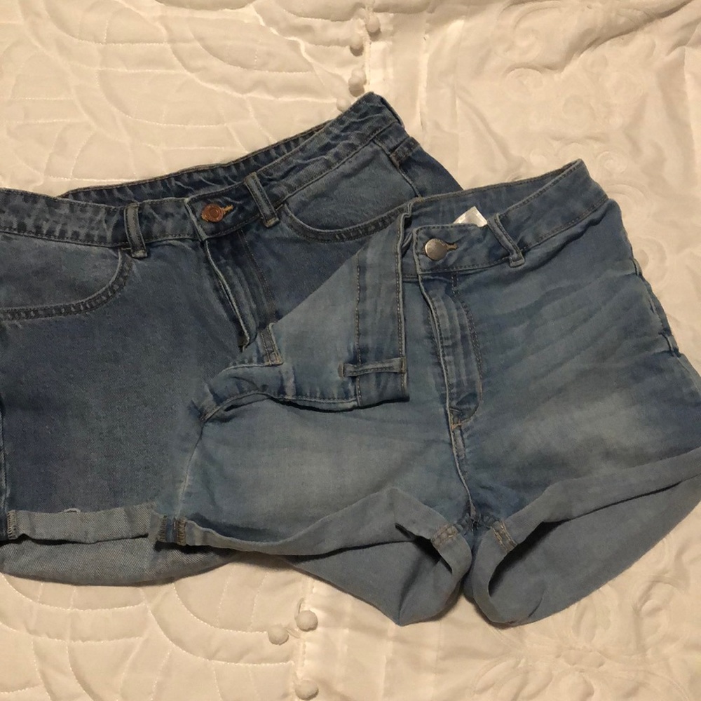 2 shorts
